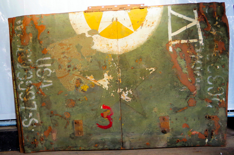 Illustration for article titled Germans Discover Military Jeep Hoods Used to Repair a Ceiling after World War II